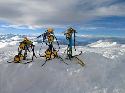 Cho Oyu 2016 / Mačky před stanem ve „dvojce“